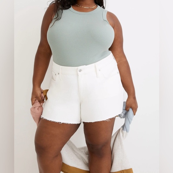 NWT MADEWELL Plus Relaxed Tile White Relaxed Denim Shorts.‎ Size 18W. - Picture 2 of 9